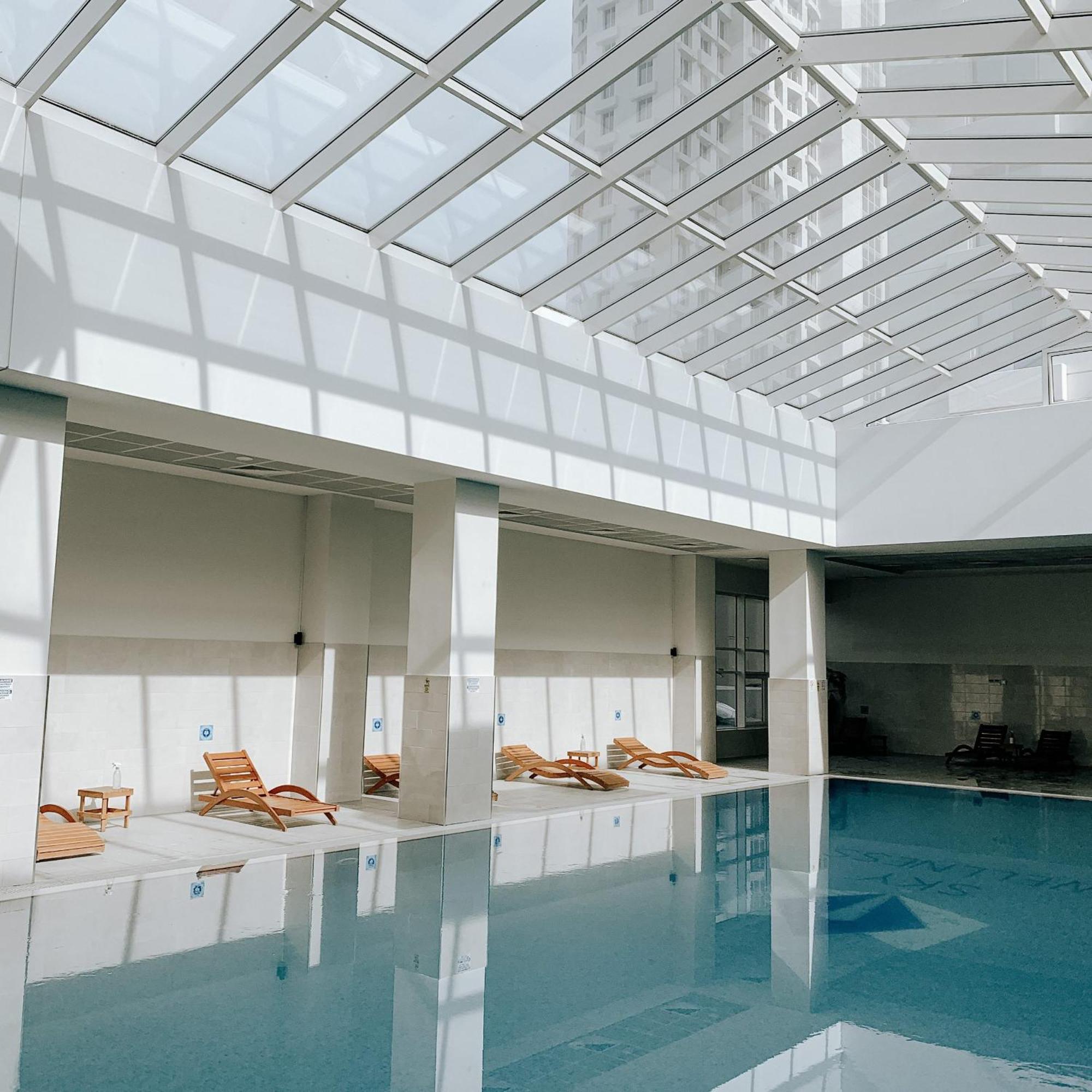 Luxury Condo On 18Th Floor With Pool, Fitness, Parking Included. Skopje Exteriér fotografie