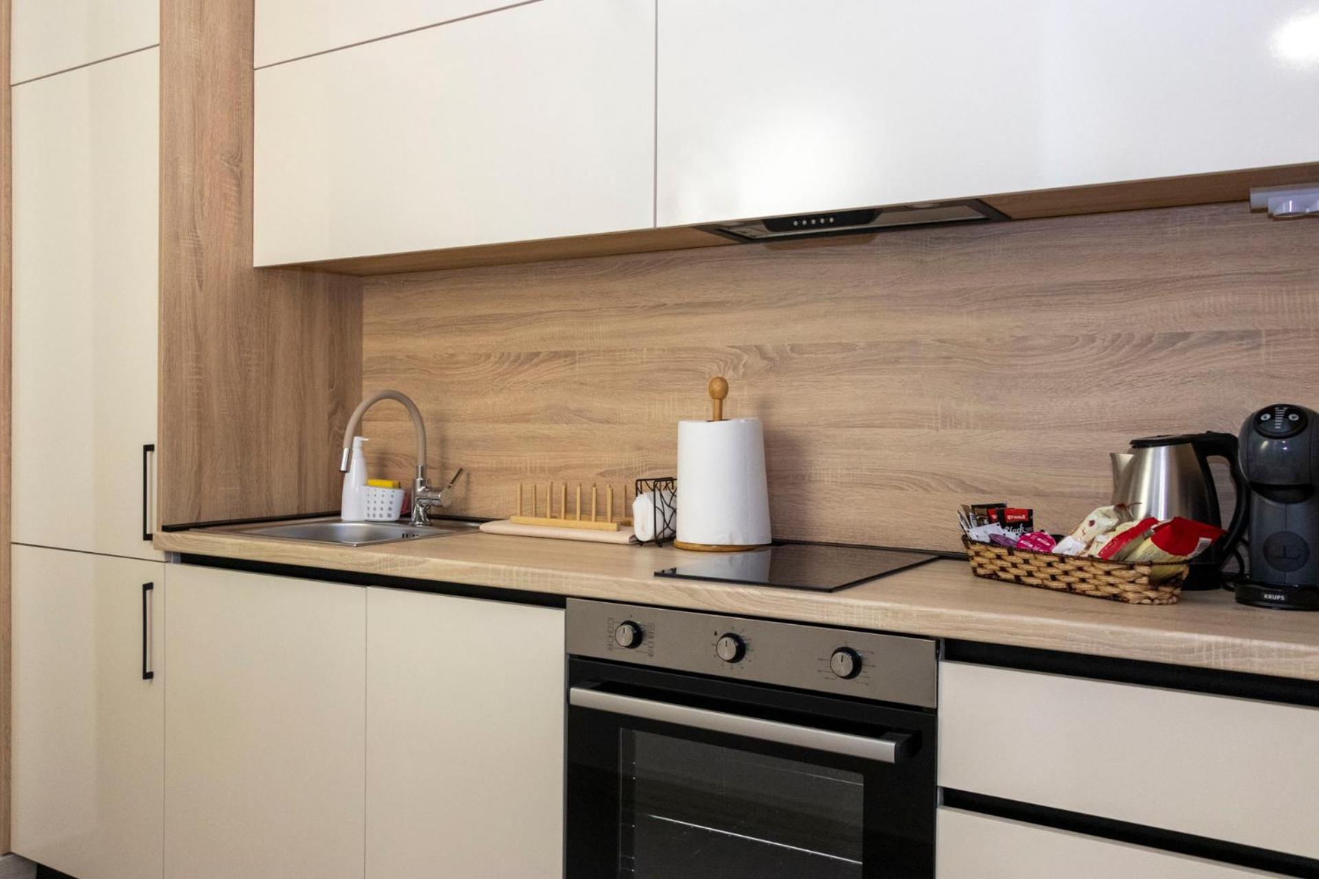 Luxury Condo On 18Th Floor With Pool, Fitness, Parking Included. Skopje Exteriér fotografie